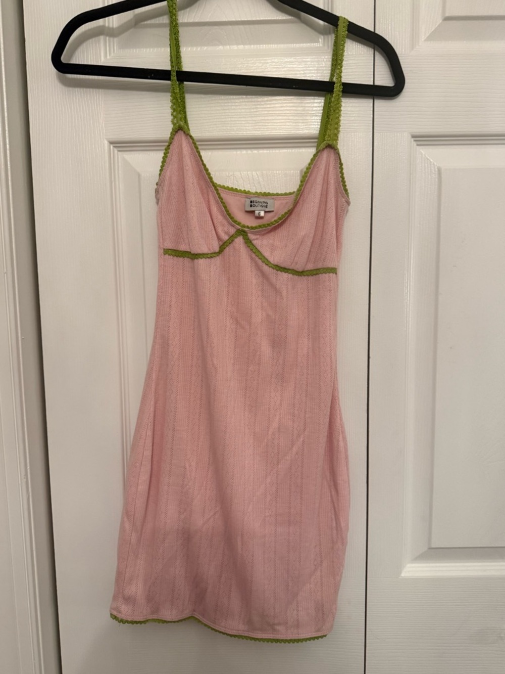 Beginning boutique pink dress - Nicole Rib Mini Dress Pink

Size 6
Worn once